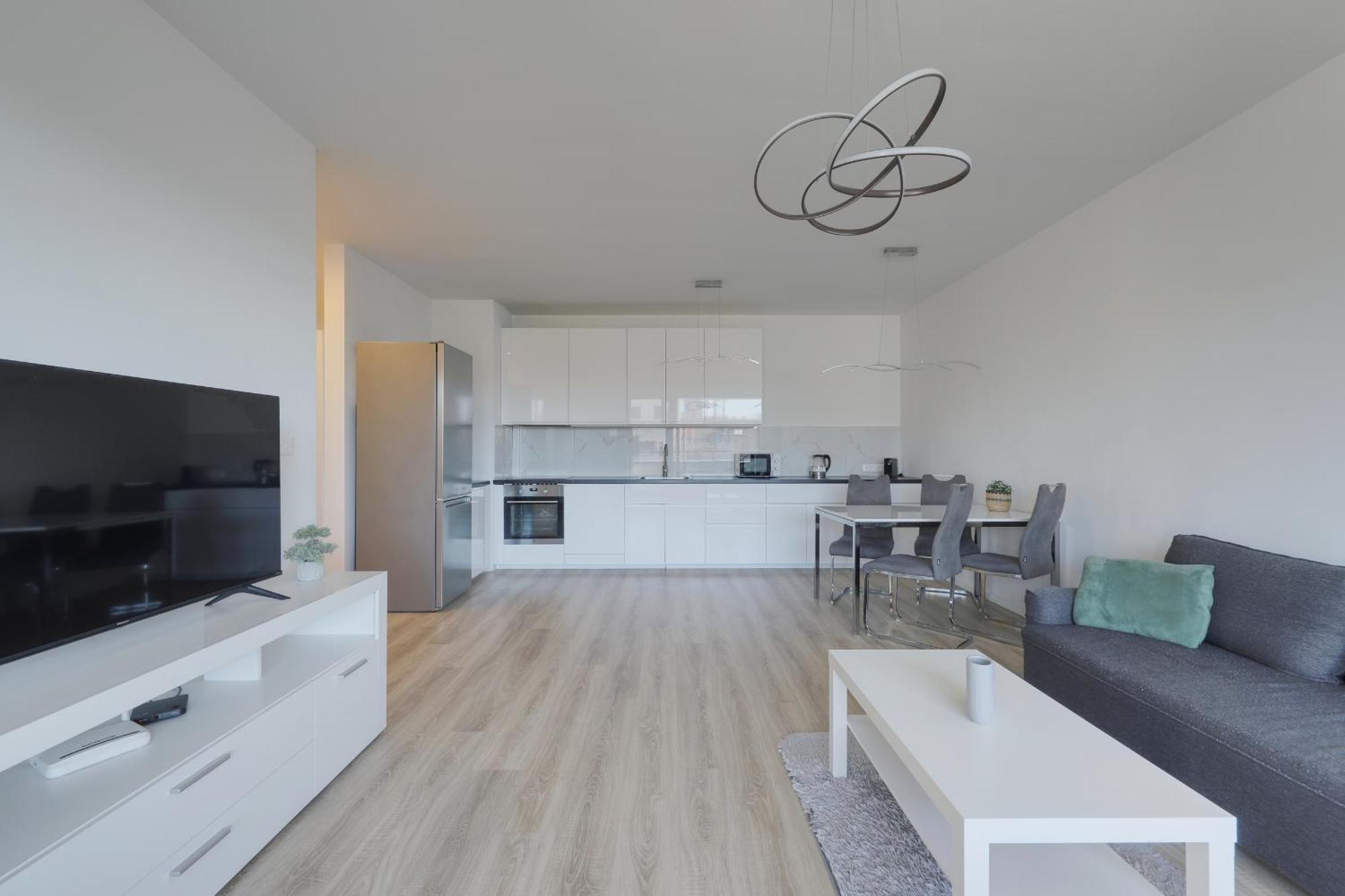 Bazova Apartment With Free Parking Bratislava Luaran gambar