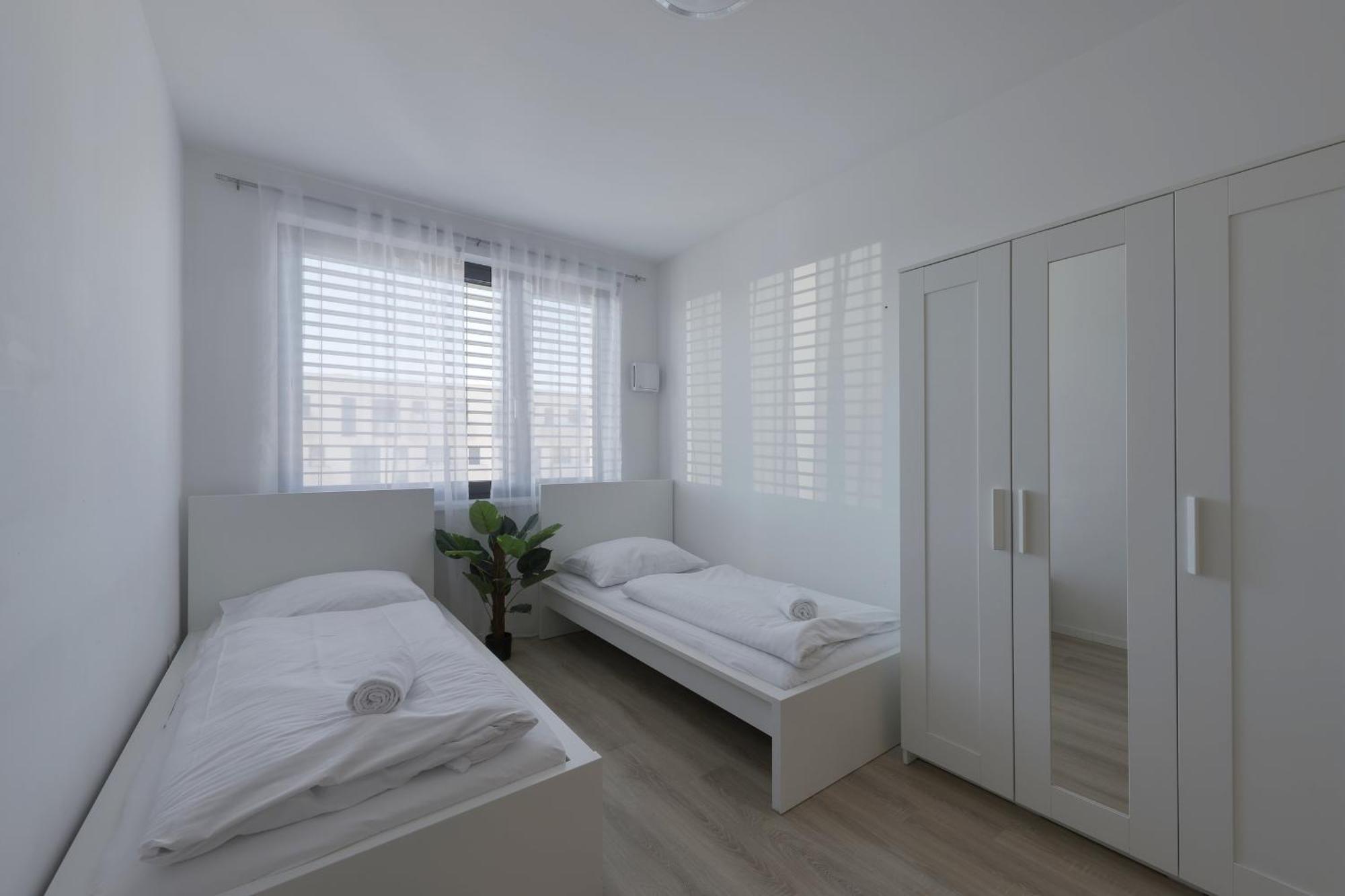 Bazova Apartment With Free Parking Bratislava Luaran gambar